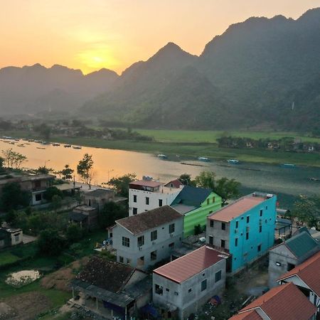 Riverview Home Phong Nha Extérieur photo